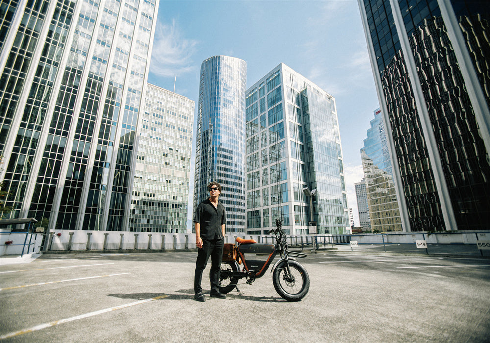 Pedal Assist vs. Throttle E-Bikes: How Do They Differ?